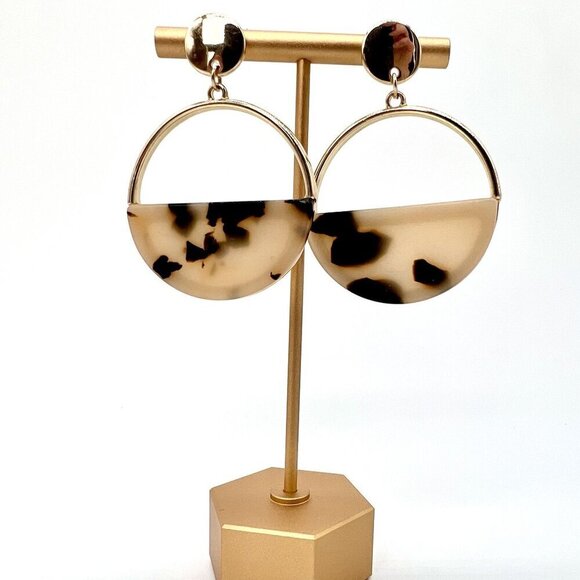 C&C California Tortoise Lucite Gold Tone Dangle Earrings - Picture 1 of 8